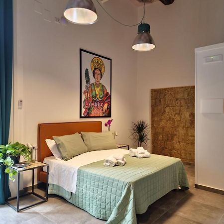 Borgo Dei Miracoli Hotel Naples Exterior photo