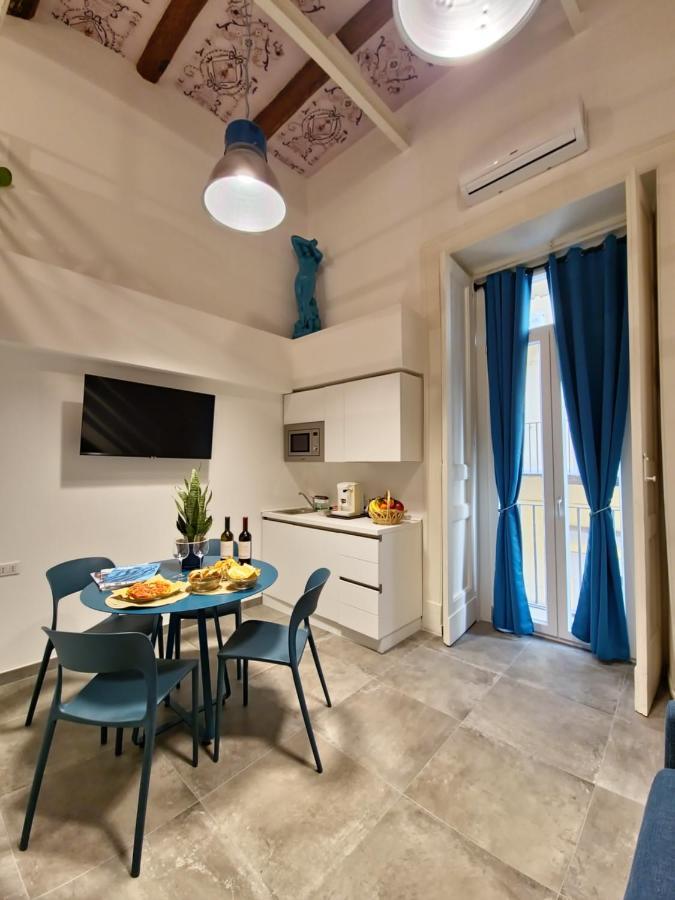 Borgo Dei Miracoli Hotel Naples Exterior photo